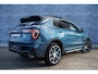 Lynk & Co 01 1.5 | Panoramadak | Adaptive cruise control | Achteruitrijcamera | 20" velgen | LED koplampen | Navigatie | Apple Carplay / Android Auto | Elektrische stoelverstelling met geheugen |