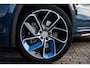 Lynk & Co 01 1.5 | Panoramadak | Adaptive cruise control | Achteruitrijcamera | 20" velgen | LED koplampen | Navigatie | Apple Carplay / Android Auto | Elektrische stoelverstelling met geheugen |