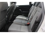 Ford C-Max 1.0-125pk Titanium. Nette en goed onderhouden hoogzitter ! Volautm. airco dual, panoramadak, parkeersensoren, metallic lak,  telefoonvoorb., navigatie, LM wielen,