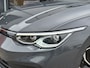 Volkswagen Golf 1.0 eTSI Life Business / Egonomische stoelen met massage functie / Draadloos Applecarplay/AndroidAuto / Navi / Camera /