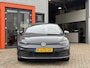 Volkswagen Golf 1.0 eTSI Life Business / Egonomische stoelen met massage functie / Draadloos Applecarplay/AndroidAuto / Navi / Camera /