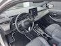 Toyota Corolla Touring Sports 1.8 Hybrid First Edition Parkeersensoren, Keyless, Elek. Achterklep, NL-auto, Apple CarPlay / Android Auto, LM velgen, Metallic lak, Adaptieve Cruise control, BTW-Auto!
