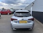 Toyota Corolla Touring Sports 1.8 Hybrid First Edition Parkeersensoren, Keyless, Elek. Achterklep, NL-auto, Apple CarPlay / Android Auto, LM velgen, Metallic lak, Adaptieve Cruise control, BTW-Auto!