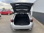 Toyota Corolla Touring Sports 1.8 Hybrid First Edition Parkeersensoren, Keyless, Elek. Achterklep, NL-auto, Apple CarPlay / Android Auto, LM velgen, Metallic lak, Adaptieve Cruise control, BTW-Auto!