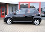 Toyota Aygo 1.0 VVT-i Dynamic Orange 5-drs Airco|LED dagrij|LMV