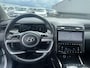 Hyundai Tucson 1.6 T-GDI PHEV Premium Sky Edition 4WD Hyundai Tucson 1.6 T-GDI PHEV Premium Sky 4WD Schuif/kanteldak, Navigatie, Stoelverwarming, Parkeersensoren voor + Achter, Dodehoekdetectie, Climate control, BTW-Auto