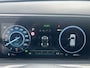 Hyundai Tucson 1.6 T-GDI PHEV Premium Sky Edition 4WD Hyundai Tucson 1.6 T-GDI PHEV Premium Sky 4WD Schuif/kanteldak, Navigatie, Stoelverwarming, Parkeersensoren voor + Achter, Dodehoekdetectie, Climate control, BTW-Auto