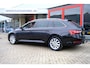 Skoda Superb Combi 1.6 TDI Style Business Xenon|Navi|ParkAssist|Clima|LMV|Apple CarPlay