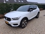 Volvo XC40 1.5 T5 Recharge Inscription | Trekhaak | Verwarmde Voorruit | Stoel + Stuurverwarming | PDC V+A en Camera | Leder / Alcantara |