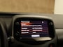 Toyota Aygo 1.0 VVT-i x-play - ACHTERUITRIJCAMERA - APPLE CARPLAY/ANDROID AUTO - BLUETOOTH TELEFOONVOORBEREIDING - LED VERLICHTING - CLIMATE CONTROL / AIRCO - MULTIFUNCTIONEEL STUURWIEL