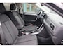 Volkswagen T-Roc 1.5 TSI Life Edition 149PK | Airco | Parkeersensor achter | Trekhaak met afneembare kogel