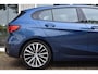 BMW 1-Serie 118i High Exe ACC Leder Pano Head Up Elc Stoel