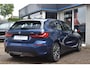 BMW 1-Serie 118i High Exe ACC Leder Pano Head Up Elc Stoel