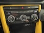Volkswagen T-Roc 1.5 TSi Sport Automaat-Trekhaak-Navigatie-Carplay-Adapt.Cr.contr-Clima-Parkeersensoren V+A-Lm17''velgen