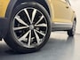 Volkswagen T-Roc 1.5 TSi Sport Automaat-Trekhaak-Navigatie-Carplay-Adapt.Cr.contr-Clima-Parkeersensoren V+A-Lm17''velgen