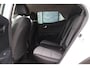 Kia Stonic 1.0 T-GDi 100PK AUTOMAAT DYNAMICLINE Navi Carplay | Trekhaak | Camera | Clima | Led | Adapt.Cruise | Stuur/stoelverw. | All Season | Wit Metallic |