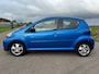Toyota Aygo 1.0-12V Access / 5 deurs / Airco / LM Velgen / Radio-CD Speler /