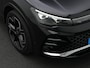 Volkswagen Tiguan 1.5 eTSI 150 pk DSG R-Line Business | Panoramadak | Trekhaak | IQ Light | Rondomzicht camera | Stoelverwarming | Navigatie | Massage