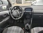 Peugeot 108 1.0 e-VTi Allure | Navi by app | Camera | Climate control | All season | 51.000km | LED | Mistlampen |