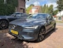 Volvo V60 2.0 T6 Twin Engine AWD Momentum Pro | Stoel + Stuurverwarming | Blis | PDC V+A en Camera | Standkachel | Bestuurderstoel elektrisch met geheugen |