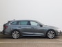 Skoda Octavia Combi 1.4 TSI iV PHEV Business Edition Plus | Trekhaak | Stoelverwarming V+A | Dodehoekdetectie | Elektrische Stoelen | Camera | ACC | HUD | Stuurverwarming |