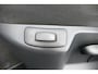 Renault Captur 0.9 TCe Xmod. Zwart Dak, Leer, Stoelverw, Navi, Camera, Clima, 17"LMV, Haak 1200kg
