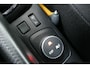 Renault Captur 0.9 TCe Xmod. Zwart Dak, Leer, Stoelverw, Navi, Camera, Clima, 17"LMV, Haak 1200kg