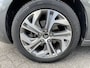 Citroën C4 Picasso 130pk Shine (Elektrische Klep - Camera - Keyless Entry - Navigatie - Automatische Airco - Alarm - 17")