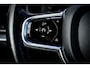 Volvo S60 T5 250 Pk Geartronic R-Design | Panoramadak | 18 inch | Trekhaak | Volvo on Call | Elektr. Stoel