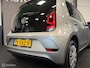 Volkswagen Up! 1.0 BMT move up! 5 DEURS / AIRCO / LED / NETJES