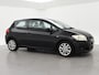 Toyota Auris 2.0 D-4D DIESEL 3-DEURS LUNA + TREKHAAK | CLIMATE | CRUISE CONTROL