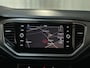 Volkswagen T-Roc 1.5 TSI 150pk Style Business Navigatie Parkeersensoren Climate Control