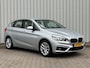 BMW 2-Serie Active Tourer 225xe High Executive|SOH 85%|Adaptive-cruise|Trekhaak|HUD|Stoelverwarming|Leder