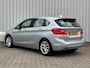 BMW 2-Serie Active Tourer 225xe High Executive|SOH 85%|Adaptive-cruise|Trekhaak|HUD|Stoelverwarming|Leder
