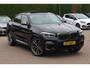BMW X4 M40i High Executive / Trekhaak / Panoramadak / Camera / Head-up / Luxe Leder / 21'' / Harman Kardon / Navigatie / Stuur+Stoelverwarming / DAB / Dodehoek / Cruise Control