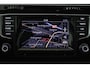 Volkswagen Golf Variant 1.4 TSI Highline (PANORAMADAK, TREKHAAK, STOELVERWARMING, ACHTERUITRIJCAMERA, PARKEERSENSOREN, AUTOMAAT)