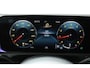 Mercedes-Benz A-klasse 180 Business Solution AMG (PANORAMADAK, SFEERVERLICHTING, STOELVERWARMING, CAMERA, ELEKTR STOELEN)