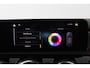 Mercedes-Benz A-klasse 180 Business Solution AMG (PANORAMADAK, SFEERVERLICHTING, STOELVERWARMING, CAMERA, ELEKTR STOELEN)
