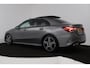Mercedes-Benz A-klasse 180 Business Solution AMG (PANORAMADAK, SFEERVERLICHTING, STOELVERWARMING, CAMERA, ELEKTR STOELEN)