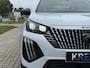 Peugeot 2008 1.2 PureTech 130 Allure Okenite White