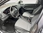 Hyundai i20 1.0 T-GDI Premium Automaat | Apple Carplay / Android Auto | Navi | Licht + Regensensor | Parkeersensoren Voor + Achter | Parkeercamera Achter | Cruise Control | Climate Control | 16” Lichtmetalen Velgen | Rijstrooksensor + Correctie
