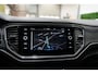 Volkswagen T-Roc 1.5 TSI 3x R-Line * Fabrieksgarantie - Pano - Trekhaak - Virtual - 19" - Camera - Keyless - Beats *