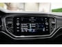 Volkswagen T-Roc 1.5 TSI 3x R-Line * Fabrieksgarantie - Pano - Trekhaak - Virtual - 19" - Camera - Keyless - Beats *