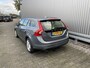 Volvo V60 2.0 D2 Summum Leer, Navi, CC, PDC & Cam, LM, nw. APK – Inruil Mogelijk –