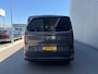 Volkswagen Caravelle e-Caravelle L2H1 64kWh 286pk RWD Style-intro / Wordt verwacht / 8-persoons