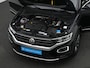Volkswagen T-Roc 1.5 TSI 150 pk DSG Sport | Panoramadak | Trekhaak | Achteruitrijcamera | Adaptive Cruise | LED Plus koplampen