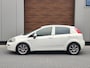 Fiat Punto Evo 0.9 TwinAir Lounge Clima - Cruise - Dealer onderhouden