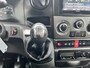 IVECO Daily 35C21 Be-trekker 6.9 Ton trekgewicht Airco Cruise controle Telefoonverbinding 3-Persoons Tachograaf Bakwagen Meubelbak Verhuiswagen Euro 5