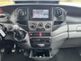 IVECO Daily 35C21 Be-trekker 6.9 Ton trekgewicht Airco Cruise controle Telefoonverbinding 3-Persoons Tachograaf Bakwagen Meubelbak Verhuiswagen Euro 5