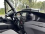 IVECO Daily 35C21 Be-trekker 6.9 Ton trekgewicht Airco Cruise controle Telefoonverbinding 3-Persoons Tachograaf Bakwagen Meubelbak Verhuiswagen Euro 5